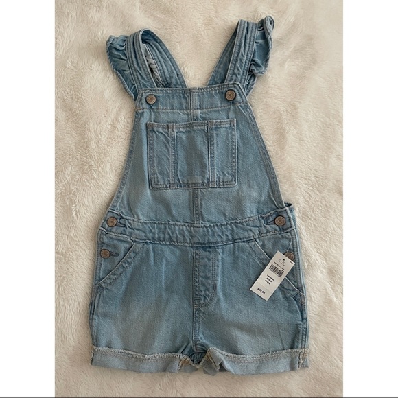 NWT baby GAP Denim Flutter Shortalls w/ Washwell 💙 - Picture 1 of 4
